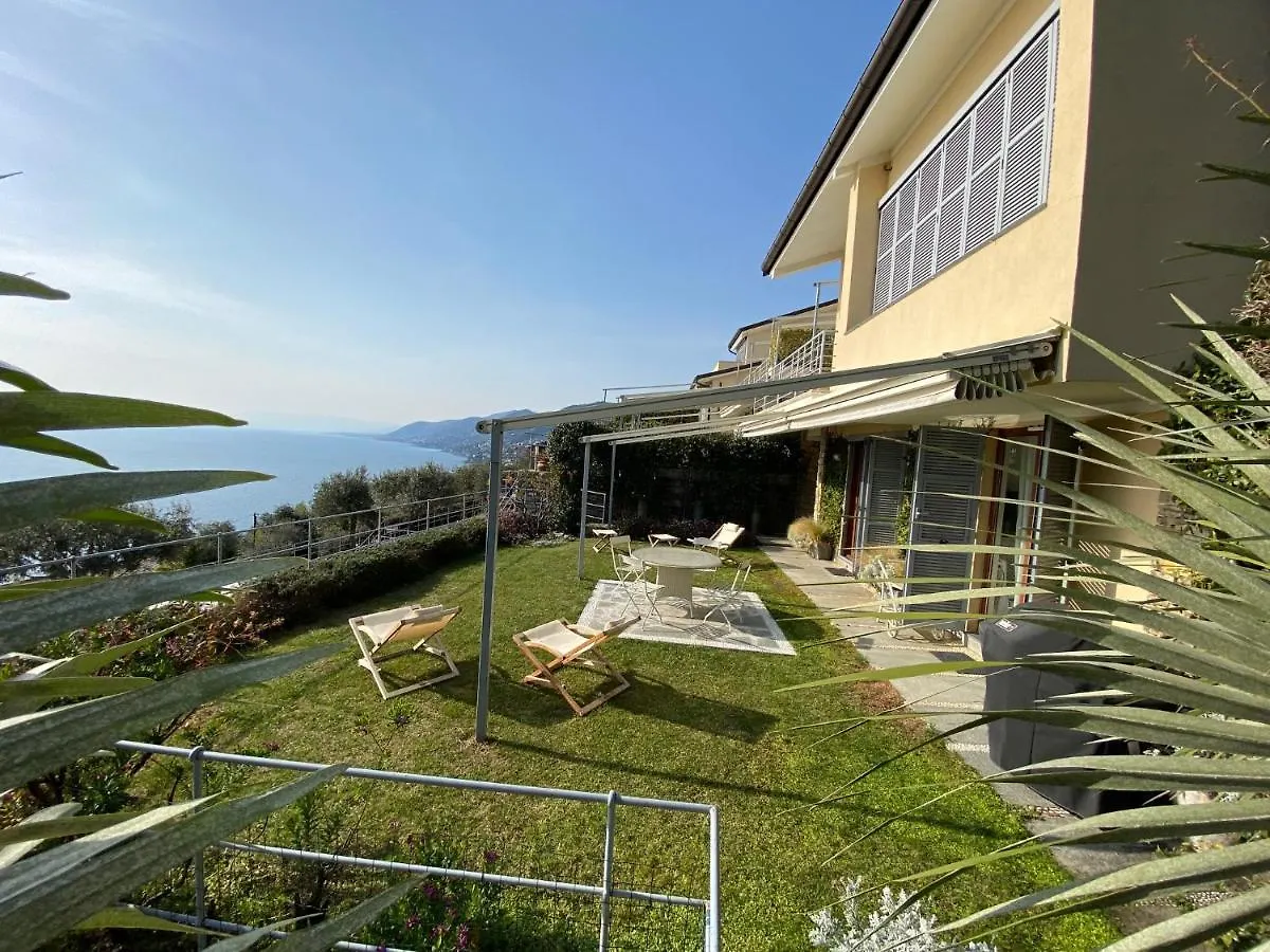 Casa Mirella, Un Gioiello Unico Villa Camogli